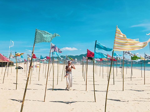 Toa do check-in tren bien moi toanh cho tin do song ao o Quy Nhon hinh anh 2 Toa do check-in tren bien moi toanh cho tin do song ao o Quy Nhon hinh anh 2