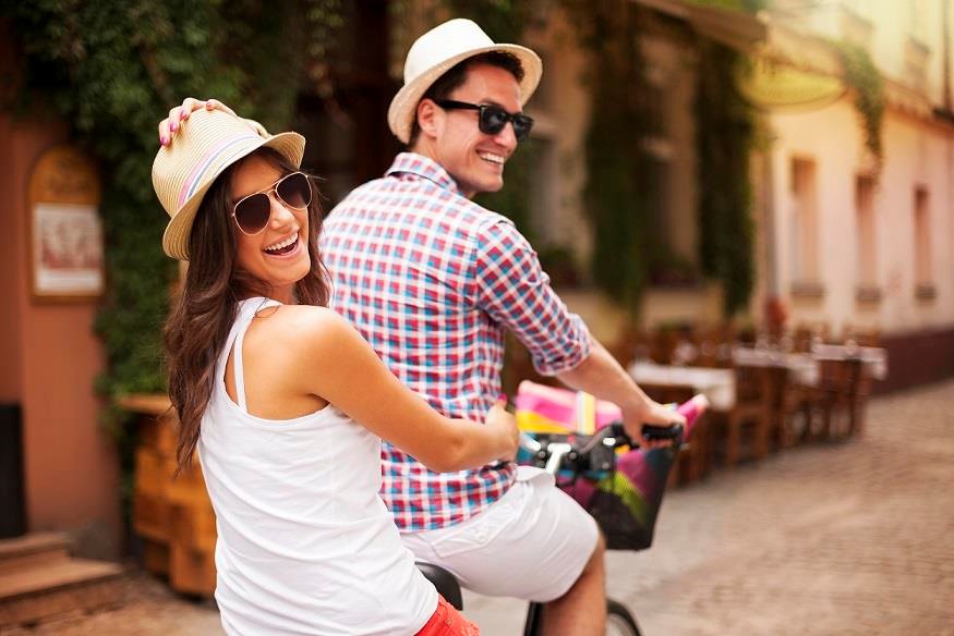 5 vật dụng chống nắng nóng tối ưu, tránh kiệt sức khi đi du lịch - Ảnh 4. 5 vật dụng chống nắng nóng tối ưu, tránh kiệt sức khi đi du lịch - Ảnh 4.