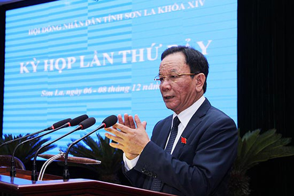Gian lận thi cử Sơn La: Cảnh cáo phó chủ tịch tỉnh, đề nghị kỷ luật giám đốc Sở GD&ĐT - Ảnh 2. Gian lận thi cử Sơn La: Cảnh cáo phó chủ tịch tỉnh, đề nghị kỷ luật giám đốc Sở GD&ĐT - Ảnh 2.