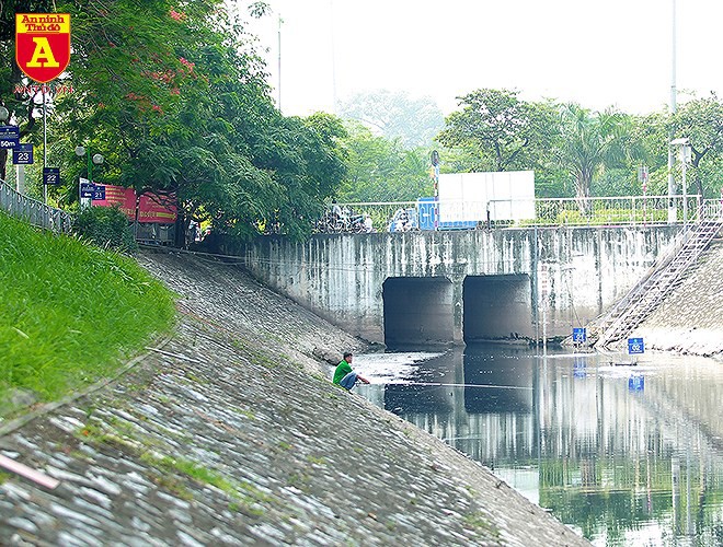 Điều kì diệu bên bờ sông Tô Lịch - Ảnh 10. Điều kì diệu bên bờ sông Tô Lịch - Ảnh 10.