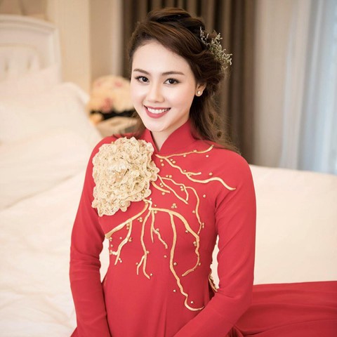 Hot girl Nghệ An một thời: Từ nữ sinh mặt mộc nổi tiếng đến vợ đại gia - Ảnh 2.