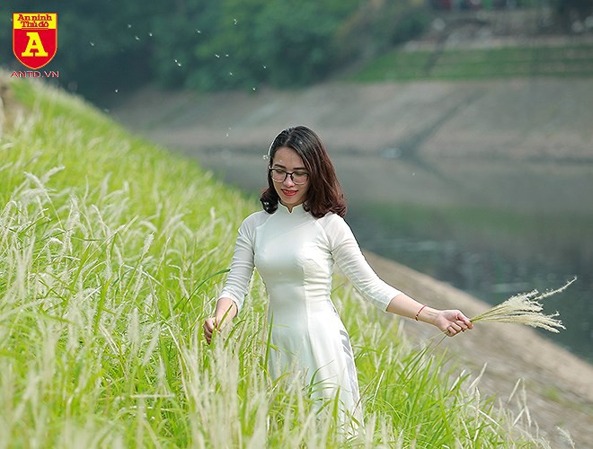 Điều kì diệu bên bờ sông Tô Lịch - Ảnh 6. Điều kì diệu bên bờ sông Tô Lịch - Ảnh 6.