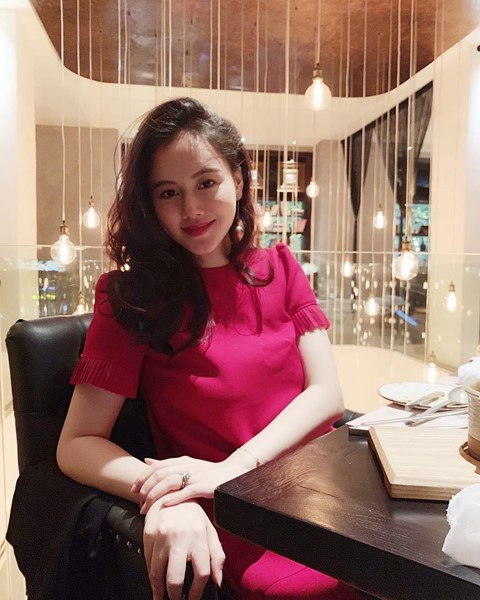 Hot girl Nghệ An một thời: Từ nữ sinh mặt mộc nổi tiếng đến vợ đại gia - Ảnh 8.