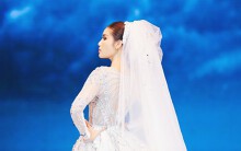 Minh Tú hóa công chúa, 'thiêu đốt' ánh nhìn trong vai trò vedette