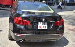 Xe biển ngoại giao được miễn trừ những gì khi tham gia giao thông?