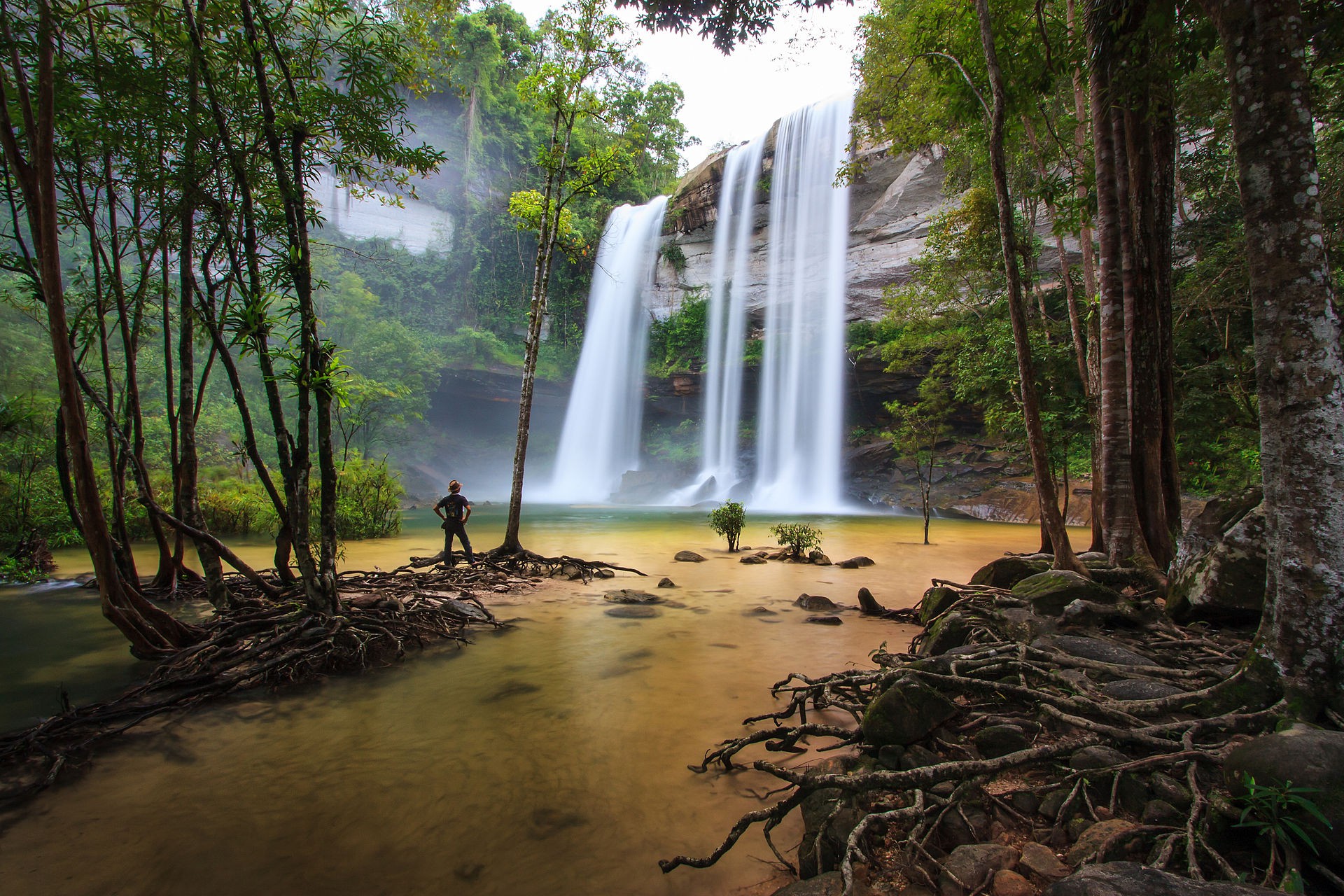 1920px-Huayluang_waterfall_02 1920px-Huayluang_waterfall_02