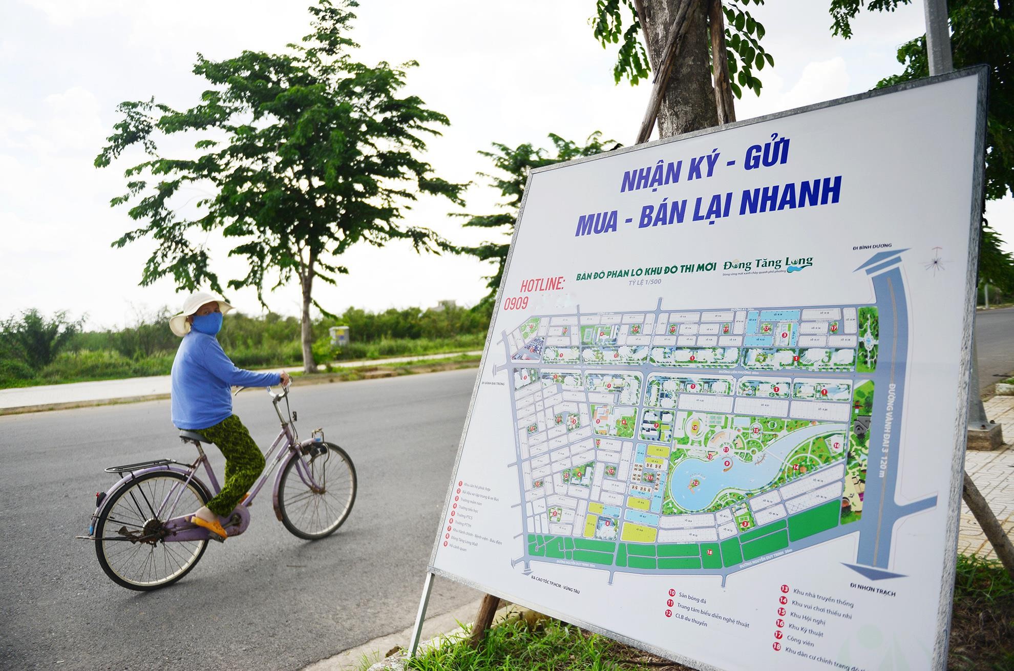 Khu đô thị Đông Sài Gòn hơn 10 năm hoang vắng - Ảnh 11. Khu đô thị Đông Sài Gòn hơn 10 năm hoang vắng - Ảnh 11.