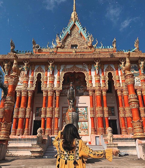5 ngoi chua mien Tay dep tua cung dien cho ban tha ho check-in hinh anh 16 5 ngoi chua mien Tay dep tua cung dien cho ban tha ho check-in hinh anh 16