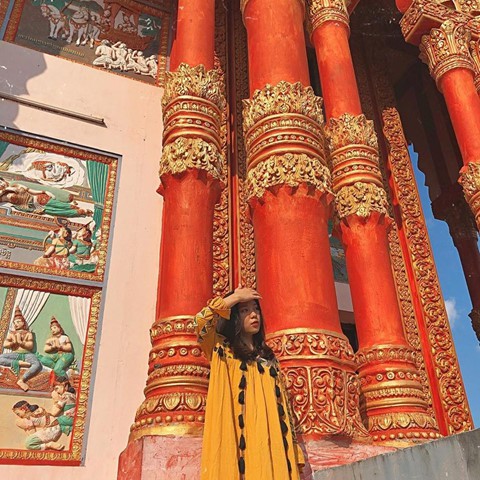 5 ngoi chua mien Tay dep tua cung dien cho ban tha ho check-in hinh anh 17 5 ngoi chua mien Tay dep tua cung dien cho ban tha ho check-in hinh anh 17