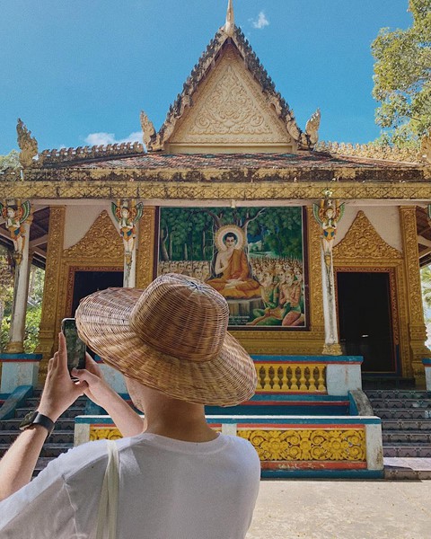 5 ngoi chua mien Tay dep tua cung dien cho ban tha ho check-in hinh anh 6 5 ngoi chua mien Tay dep tua cung dien cho ban tha ho check-in hinh anh 6