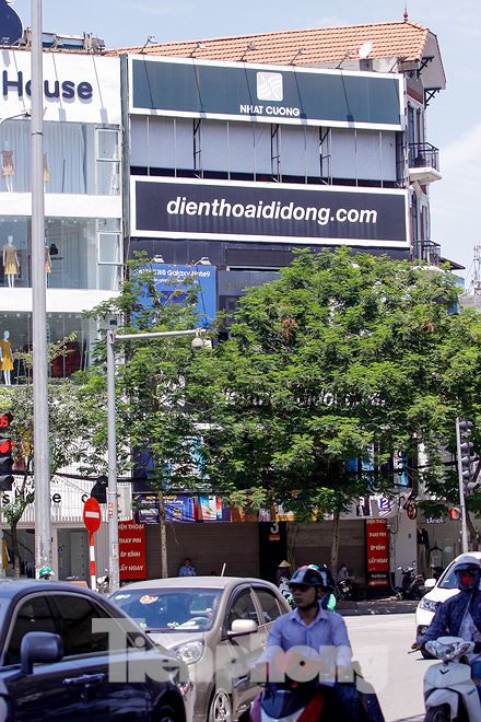 Chuỗi cửa hàng Nhật Cường 'phủ bạt, che biển' sau hơn một tháng ông chủ bỏ trốn - Ảnh 8. Chuỗi cửa hàng Nhật Cường 'phủ bạt, che biển' sau hơn một tháng ông chủ bỏ trốn - Ảnh 8.