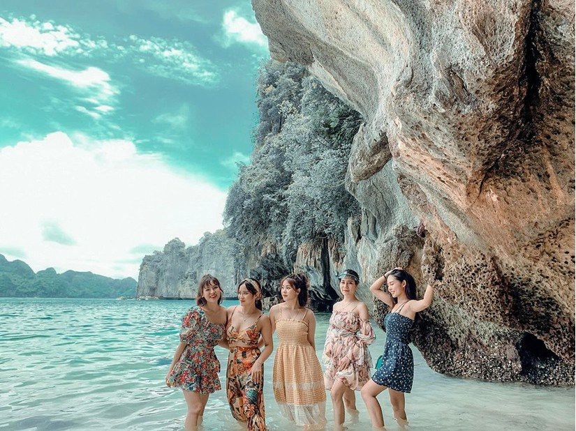 Kinh nghiệm du lịch vịnh Lan Hạ - biển xanh cát trắng ngay gần Hà Nội - Ảnh 9. Kinh nghiệm du lịch vịnh Lan Hạ - biển xanh cát trắng ngay gần Hà Nội - Ảnh 9.