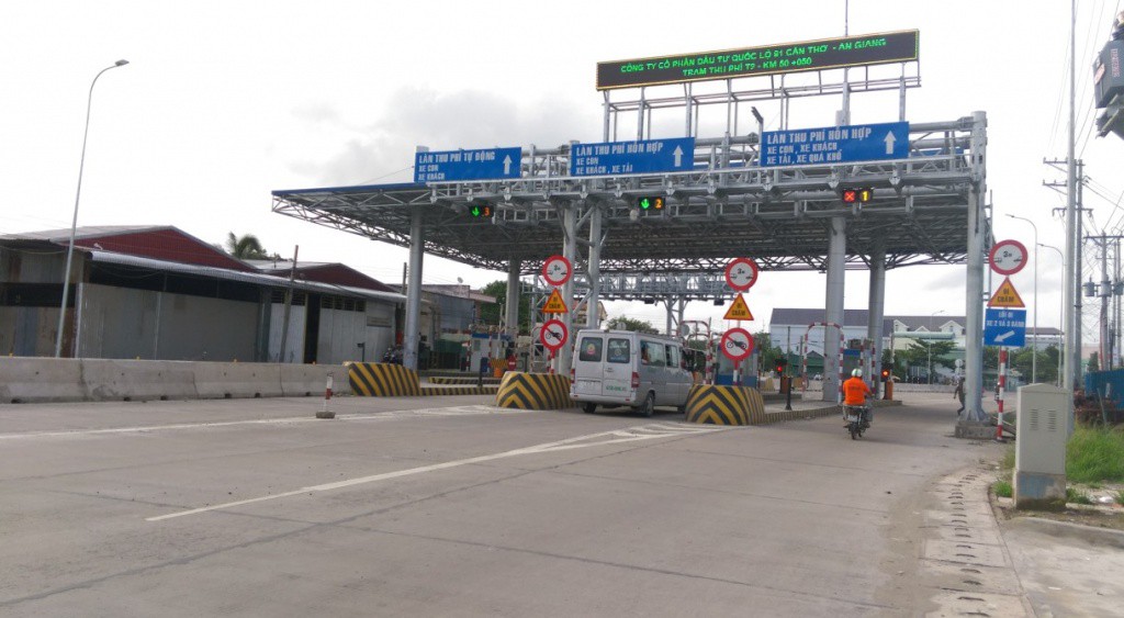 Bộ GTVT: Đang nghiên cứu phương án phù hợp với trạm thu phí Bắc Thăng Long - Nội Bài - Ảnh 2. Bộ GTVT: Đang nghiên cứu phương án phù hợp với trạm thu phí Bắc Thăng Long - Nội Bài - Ảnh 2.