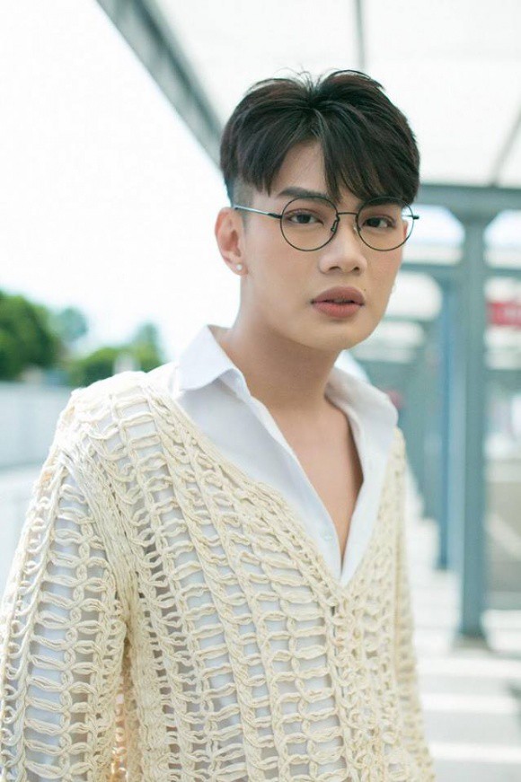 Những sao Việt công khai là thành viên cộng đồng LGBT - Ảnh 4. Những sao Việt công khai là thành viên cộng đồng LGBT - Ảnh 4.