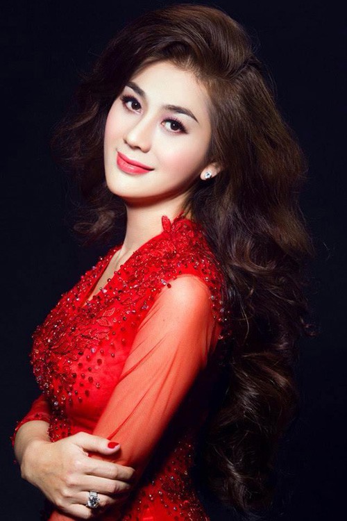 Những sao Việt công khai là thành viên cộng đồng LGBT - Ảnh 5. Những sao Việt công khai là thành viên cộng đồng LGBT - Ảnh 5.