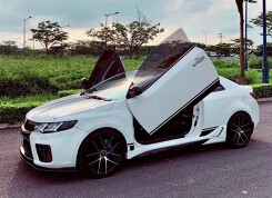 Rẻ hơn cả Morning, dân chơi 'đua' nhau tậu xe thể thao hai cửa