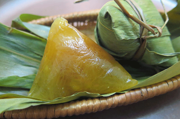 Gợi ý địa điểm mua bánh ú tro tại Hà Nội trong dịp Tết Đoan Ngọ - Ảnh 3. Gợi ý địa điểm mua bánh ú tro tại Hà Nội trong dịp Tết Đoan Ngọ - Ảnh 3.