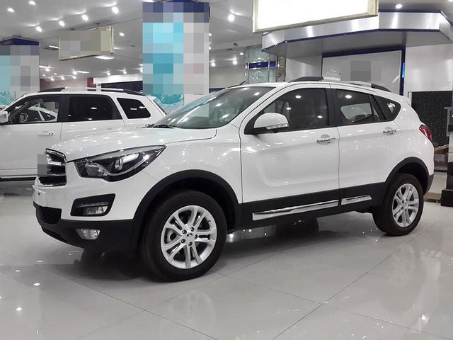Xe SUV bình dân cạnh tranh quyết liệt, xe giá rẻ Trung Quốc nguy cơ bật bãi khỏi Việt Nam - Ảnh 1. Xe SUV bình dân cạnh tranh quyết liệt, xe giá rẻ Trung Quốc nguy cơ bật bãi khỏi Việt Nam - Ảnh 1.