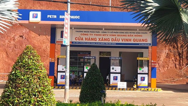 Đại gia Trịnh Sướng bị công an tạm giữ - Ảnh 1. Đại gia Trịnh Sướng bị công an tạm giữ - Ảnh 1.