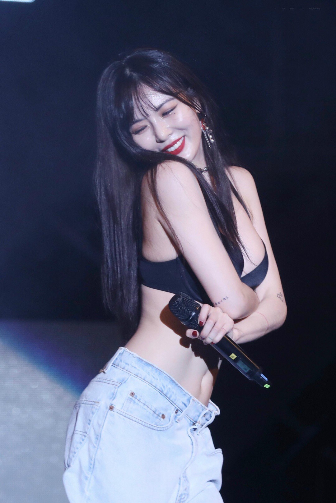 Sau Lee Hyori, ai sẽ là nữ hoàng sân khấu kế cận của Kpop? - Ảnh 15. Sau Lee Hyori, ai sẽ là nữ hoàng sân khấu kế cận của Kpop? - Ảnh 15.