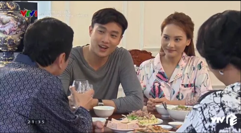 Về nhà đi con tập 36: Vũ tổ chức lễ cưới với Thư, Khải cằn nhằn vợ vì quà cưới em gái những 5 chỉ vàng - Ảnh 8. Về nhà đi con tập 36: Vũ tổ chức lễ cưới với Thư, Khải cằn nhằn vợ vì quà cưới em gái những 5 chỉ vàng - Ảnh 8.