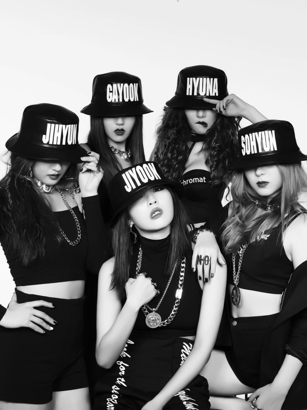 Sau Lee Hyori, ai sẽ là nữ hoàng sân khấu kế cận của Kpop? - Ảnh 12. Sau Lee Hyori, ai sẽ là nữ hoàng sân khấu kế cận của Kpop? - Ảnh 12.