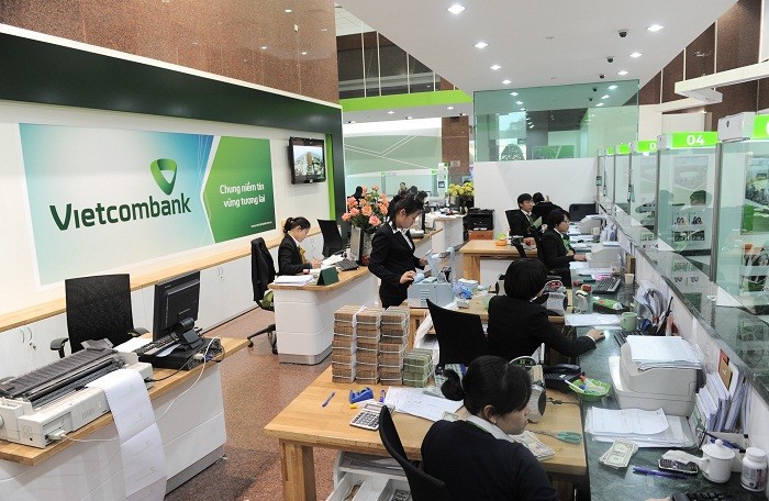 Vietcombank lên tiếng vụ tiền trong TK khách hàng bỗng dưng ‘bốc hơi’: Nếu đó là các giao dịch giả mạo, sẽ hoàn tiền cho khách - Ảnh 1. Vietcombank lên tiếng vụ tiền trong TK khách hàng bỗng dưng ‘bốc hơi’: Nếu đó là các giao dịch giả mạo, sẽ hoàn tiền cho khách - Ảnh 1.