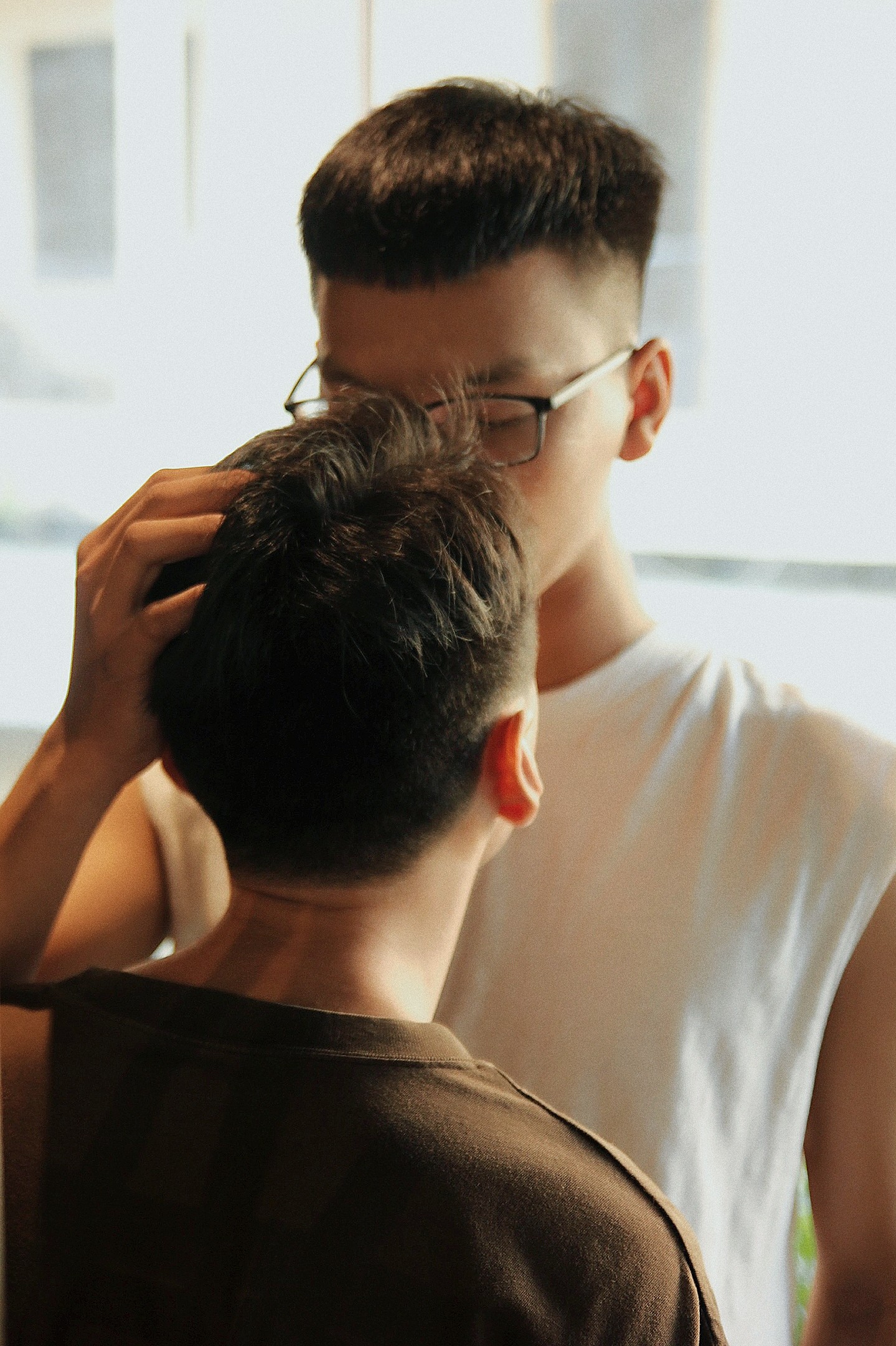 Bộ ảnh rất tình của cặp LGBT điển trai khiến cộng đồng mạng thổn thức - Ảnh 9. Bộ ảnh rất tình của cặp LGBT điển trai khiến cộng đồng mạng thổn thức - Ảnh 9.