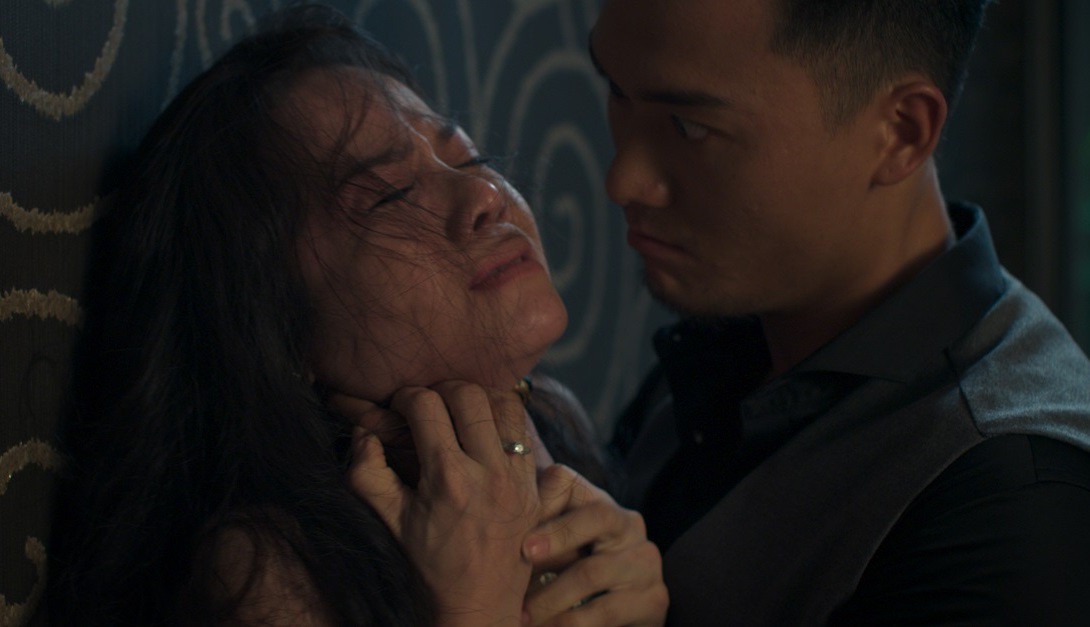 Cuộc đời của Nhật Kim Anh: Từng làm người giúp việc, 3 lần tự tử vì tình, bị kì thị, cho đến ngôi sao giàu nứt vách sau khi chia tay chồng - Ảnh 4. Cuộc đời của Nhật Kim Anh: Từng làm người giúp việc, 3 lần tự tử vì tình, bị kì thị, cho đến ngôi sao giàu nứt vách sau khi chia tay chồng - Ảnh 4.