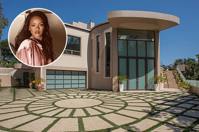 Khối tài sản 600 triệu USD của ngôi sao giàu nhất hành tinh Rihanna - Ảnh 8. Khối tài sản 600 triệu USD của ngôi sao giàu nhất hành tinh Rihanna - Ảnh 8.