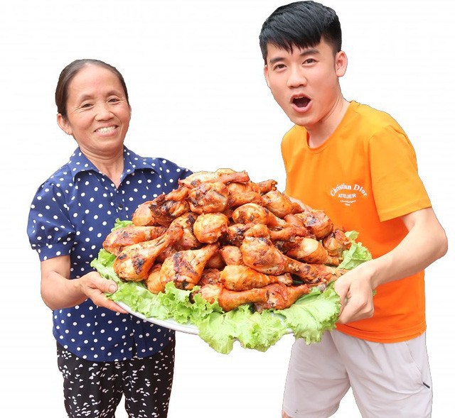 Mẹ tôi - bà Tân Vlog - từng là cô gái đẹp nhất làng - Ảnh 2.