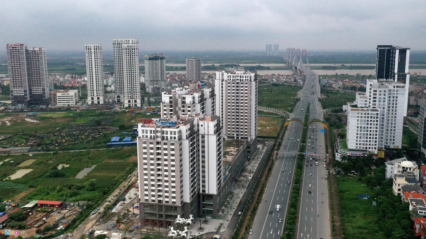 Rừng chung cư dọc tuyến đường ngoại giao ra sân bay Nội Bài - Ảnh 2. Rừng chung cư dọc tuyến đường ngoại giao ra sân bay Nội Bài - Ảnh 2.