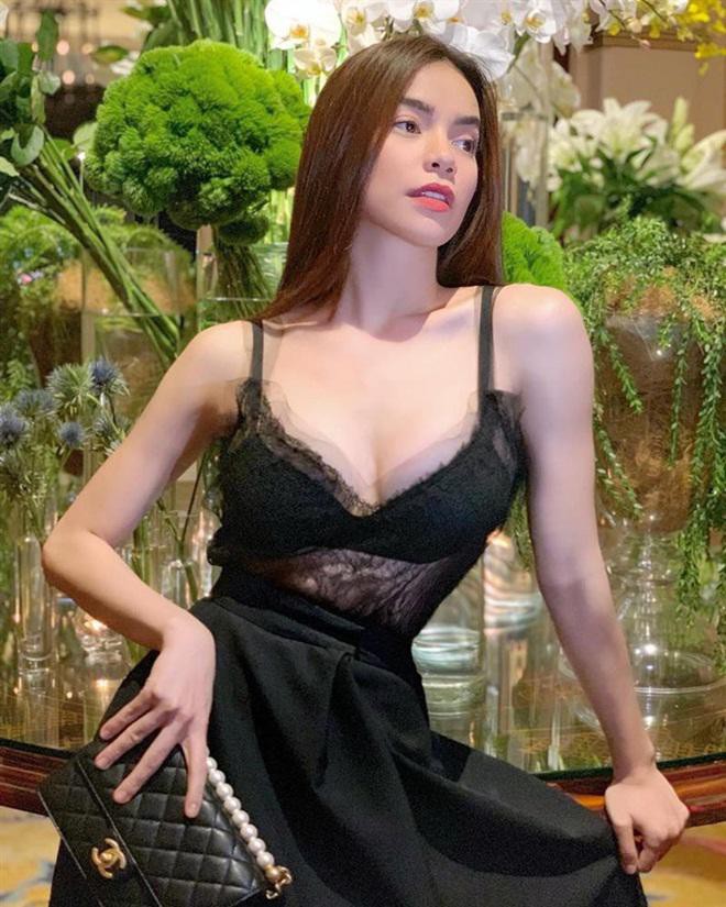 Sao Việt hôm nay (6/6): Ngọc Trinh tâm sự về người ấy, Khánh My khoe được người yêu phục vụ chu đáo - Ảnh 3. Sao Việt hôm nay (6/6): Ngọc Trinh tâm sự về người ấy, Khánh My khoe được người yêu phục vụ chu đáo - Ảnh 3.