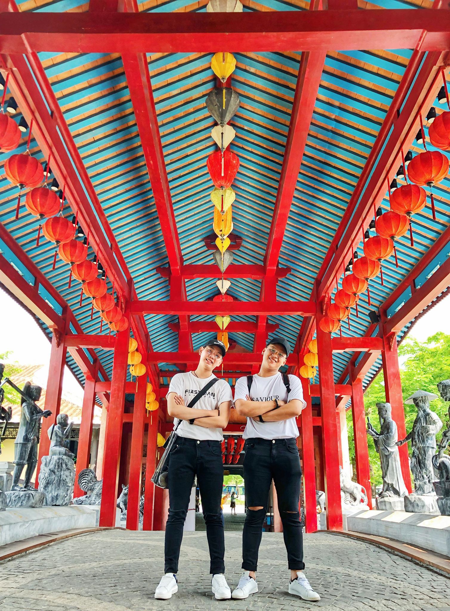 Chuyện tình cặp đồng tính nam: Tình yêu sét đánh trong lần gặp nhau đầu tiên - Ảnh 2. Chuyện tình cặp đồng tính nam: Tình yêu sét đánh trong lần gặp nhau đầu tiên - Ảnh 2.