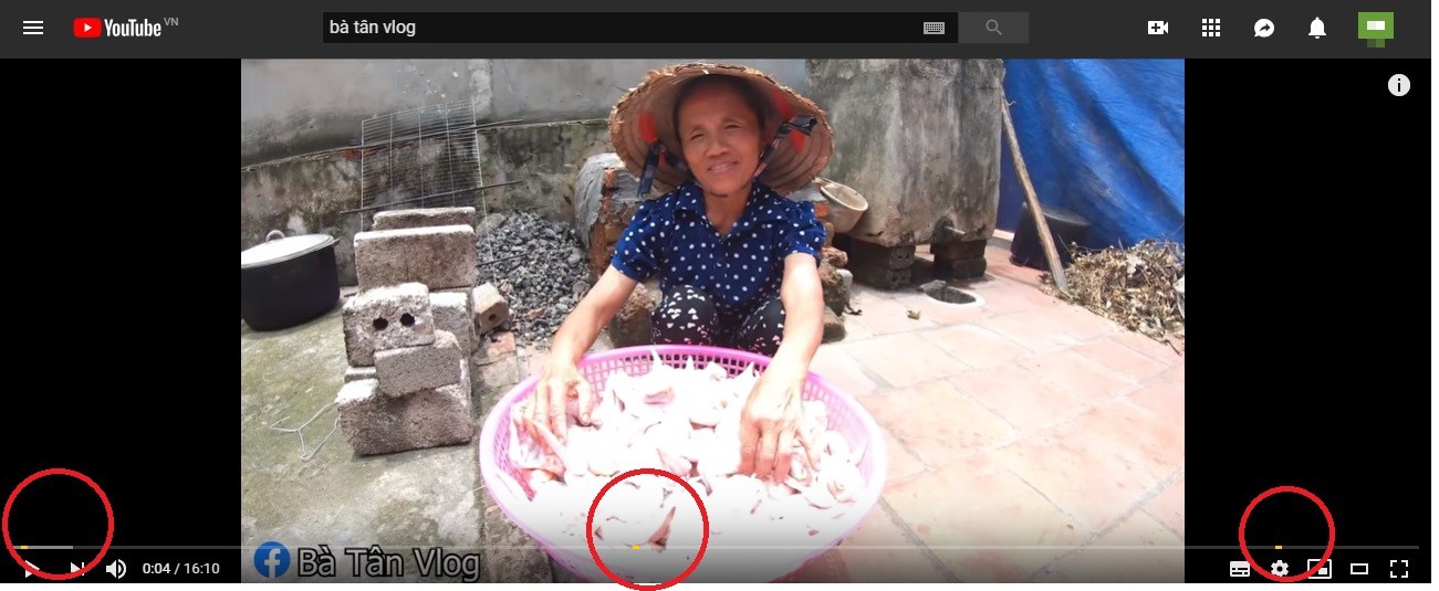 Bà Tân Vlog chính thức bật quảng cáo, thu nhập 12.000 USD/tháng? - Ảnh 1. Bà Tân Vlog chính thức bật quảng cáo, thu nhập 12.000 USD/tháng? - Ảnh 1.