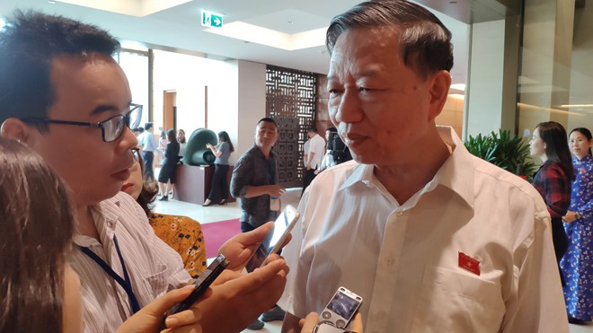 Bộ trưởng Công an Tô Lâm: Vụ đại gia Trịnh Sướng mới là kết quả ban đầu - Ảnh 1. Bộ trưởng Công an Tô Lâm: Vụ đại gia Trịnh Sướng mới là kết quả ban đầu - Ảnh 1.