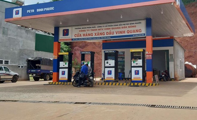 200 công an bí mật đeo bám đường dây xăng giả của Trịnh Sướng - Ảnh 2.
