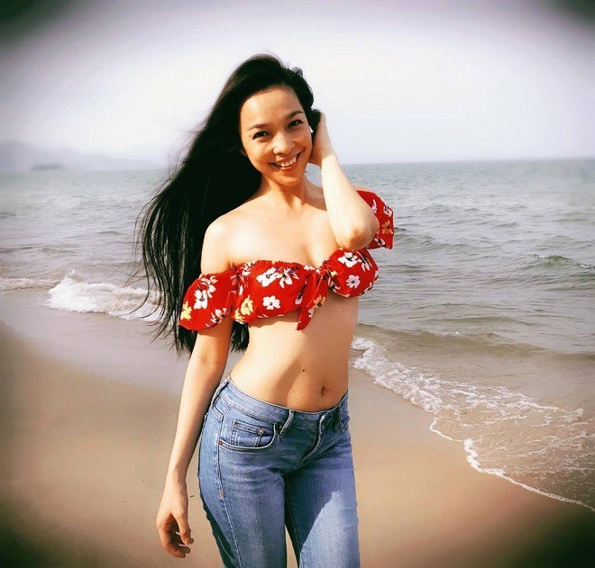 Sao Việt hôm nay (7/6): Nhã Phương khoe ảnh căn phòng ngập tràn gấu bông, Hiền Thục diện bikini quyến rũ như gái 18 - Ảnh 1.