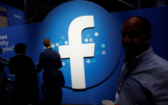 Điện thoại Huawei sẽ không thể sử dụng Facebook?