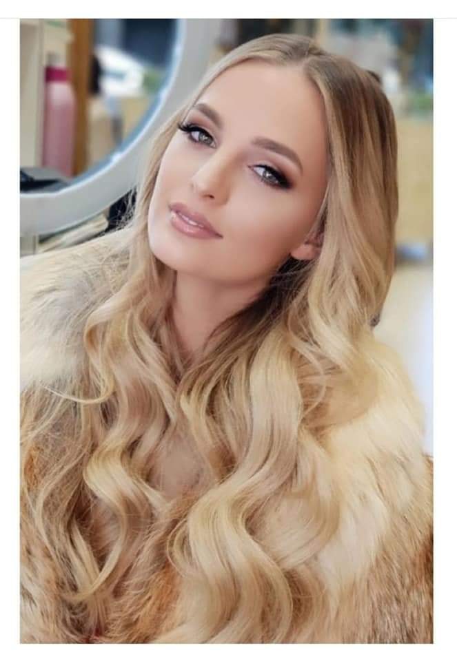 Hoa hậu Hoàn vũ Albania 2019 đẹp tuyệt trần, được ví như thiên thần Victorias Secret - Ảnh 4. Hoa hậu Hoàn vũ Albania 2019 đẹp tuyệt trần, được ví như thiên thần Victorias Secret - Ảnh 4.