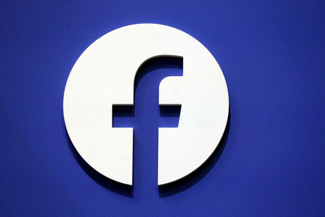Facebook chính thức ngừng cung cấp dịch vụ đối với các thiết bị đến từ Huawei - Ảnh 1. Facebook chính thức ngừng cung cấp dịch vụ đối với các thiết bị đến từ Huawei - Ảnh 1.