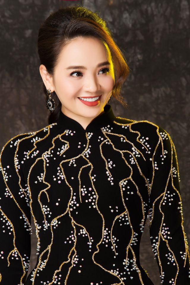 Phận đời truân chuyên khóc đến mờ mắt của nữ diễn viên Đất phương Nam - Ảnh 2. Phận đời truân chuyên khóc đến mờ mắt của nữ diễn viên Đất phương Nam - Ảnh 2.