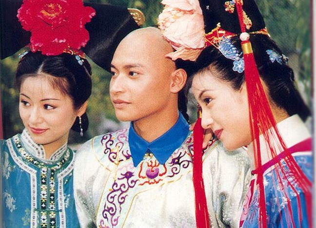 Nhĩ Thái Trần Chí Bằng: Đường đời lận đận và vết trượt dài sau Hoàn châu cách cách - Ảnh 2. Nhĩ Thái Trần Chí Bằng: Đường đời lận đận và vết trượt dài sau Hoàn châu cách cách - Ảnh 2.