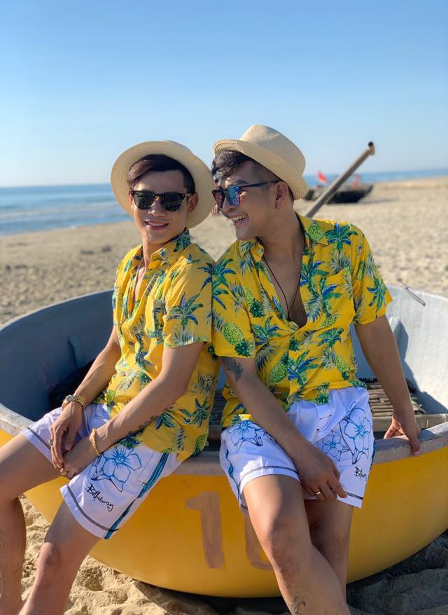 Đám cưới của cặp LGBT điển trai khiến cư dân mạng xôn xao: Hạnh phúc luôn là sự chân thành và chia sẻ - Ảnh 13. Đám cưới của cặp LGBT điển trai khiến cư dân mạng xôn xao: Hạnh phúc luôn là sự chân thành và chia sẻ - Ảnh 13.