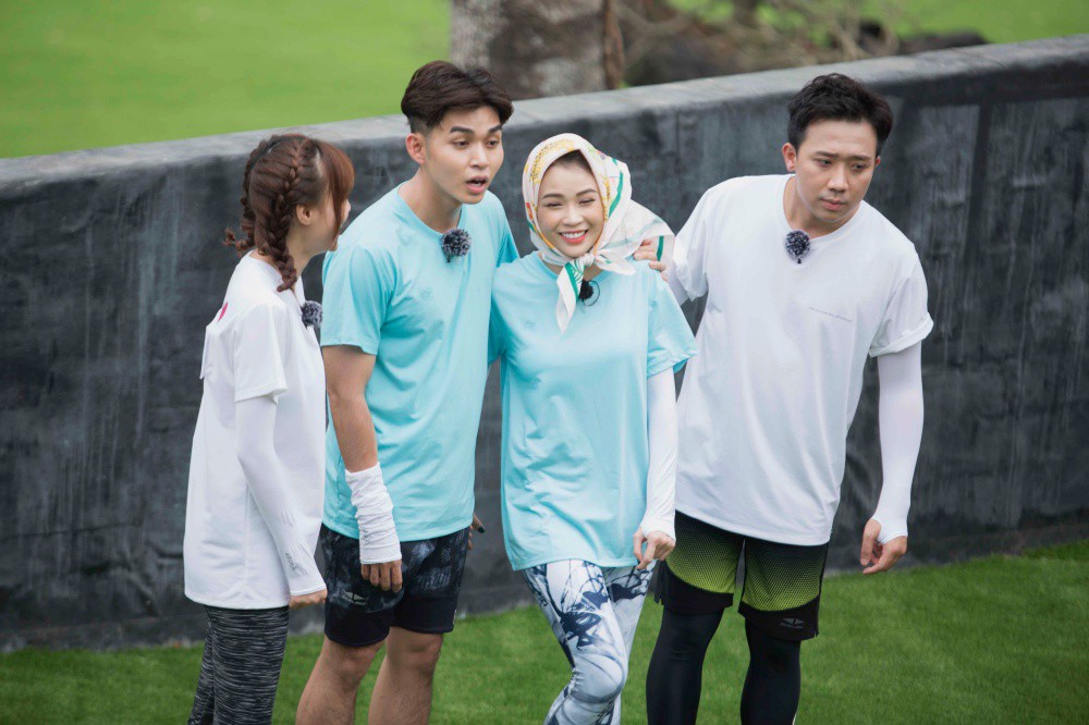 Sam lên tiếng về màn khóa môi Jun Phạm trong Running Man - Ảnh 1. Sam lên tiếng về màn khóa môi Jun Phạm trong Running Man - Ảnh 1.