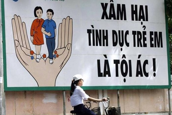 Xử lý xâm hại tình dục trẻ em - cần lấp lỗ hổng pháp lý - Ảnh 1.