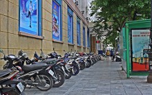 Nhiều phố Hà Nội thông thoáng bất ngờ sau hai năm lắp camera phạt nguội lấn chiếm vỉa hè