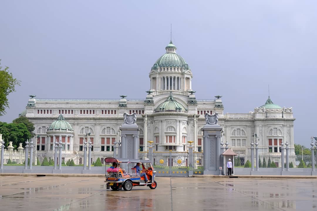 Đến Bangkok nhất định phải ghé thăm 3 cung điện siêu thực này - Ảnh 17.