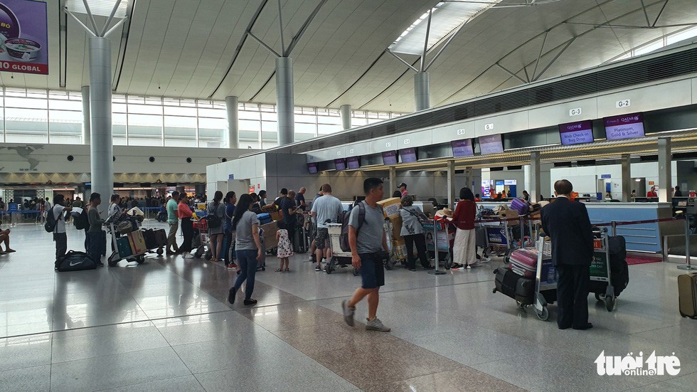 Trước ngày sân bay Tân Sơn Nhất tắt tiếng loa phát thanh, hành khách nói gì? - Ảnh 3. Trước ngày sân bay Tân Sơn Nhất tắt tiếng loa phát thanh, hành khách nói gì? - Ảnh 3.