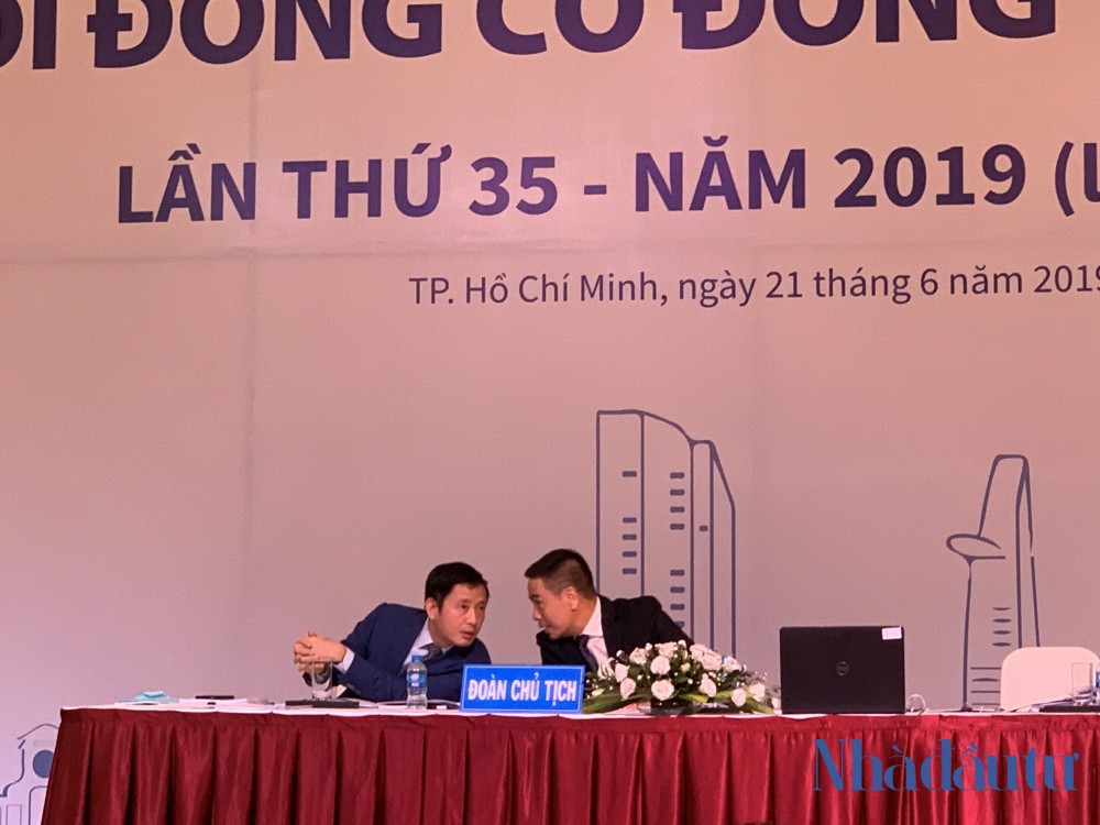 Ông Cao Xuân Ninh xin từ chức Chủ tịch Eximbank - Ảnh 1. Ông Cao Xuân Ninh xin từ chức Chủ tịch Eximbank - Ảnh 1.